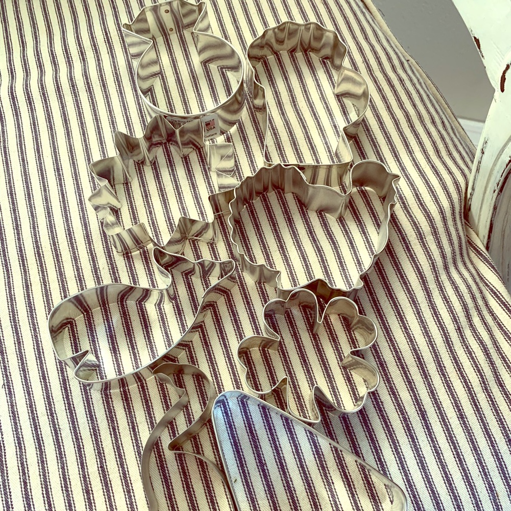New cookie cutters. Two lots.